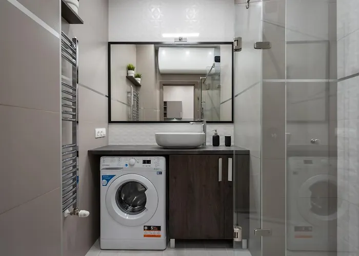 Modern Side By Side Near The Synagogue *