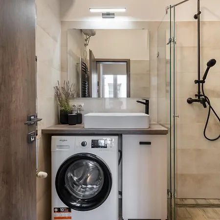 Apartment Comfort By The Synagogue